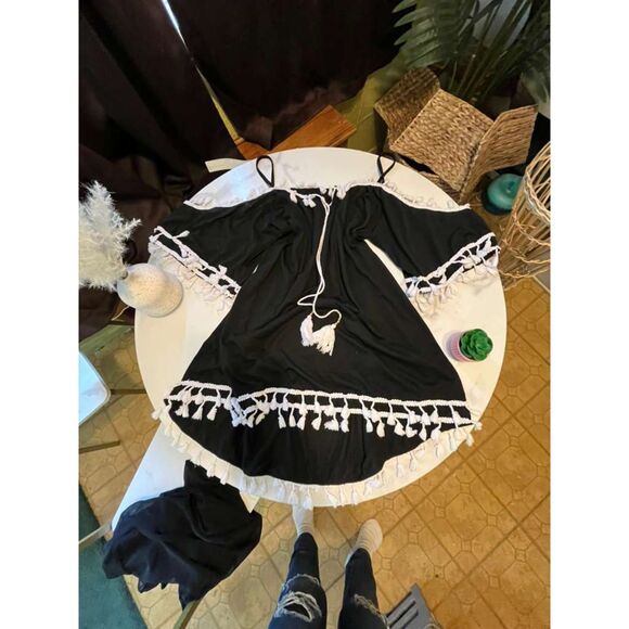Plus Size Off Shoulder Boho Tassel Blouse Black White Trim 2X oversize - Picture 7 of 9